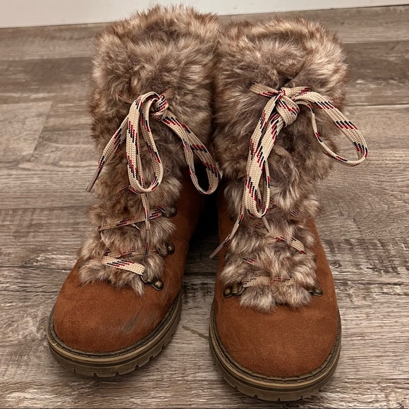 Lilliana faux fur lace up boots - Picture 10 of 12